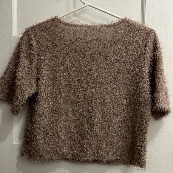 TAUPE HAIRY GLITTER CROP TOP - Picture 4 of 4